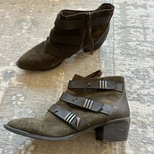 Sam Edelman Dark Green Suede Booties